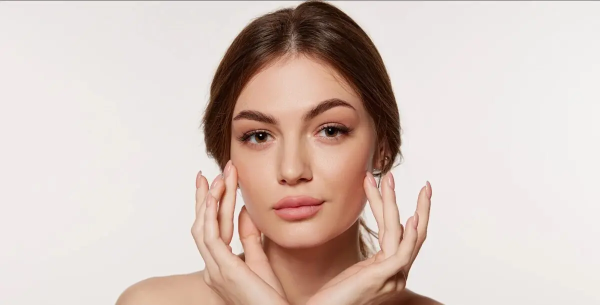 کلینیک تزریق فیلر گونه در اصفهان